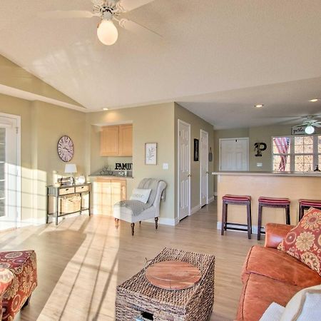 Waterfront Townhome With Private Dock And Lake Views بحيرة أوزارك المظهر الخارجي الصورة